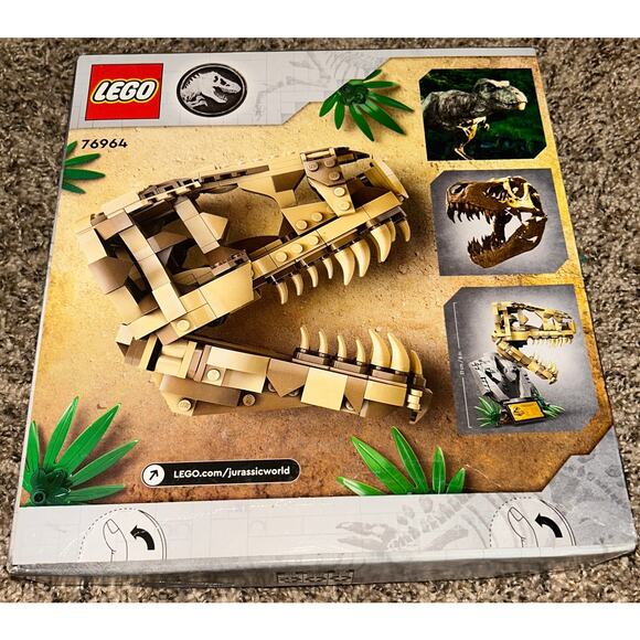 LEGO Jurassic World 76964 Dinosaur Fossils: T. rex Skull   Jurassic Park Dinosaur Fossils: T. Rex Skull Building Set (NEW)